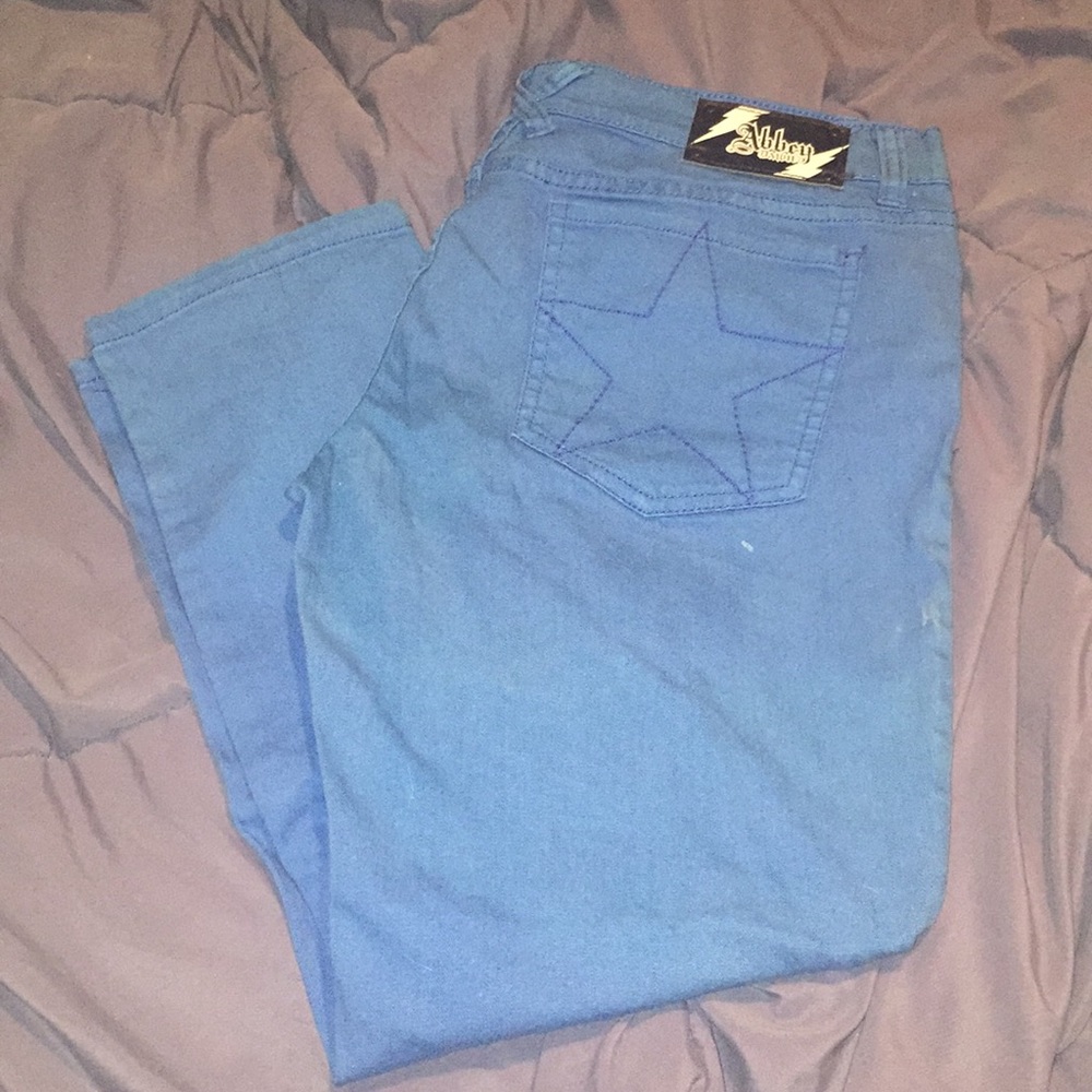 RARE abbey dawn blue Capri jeans